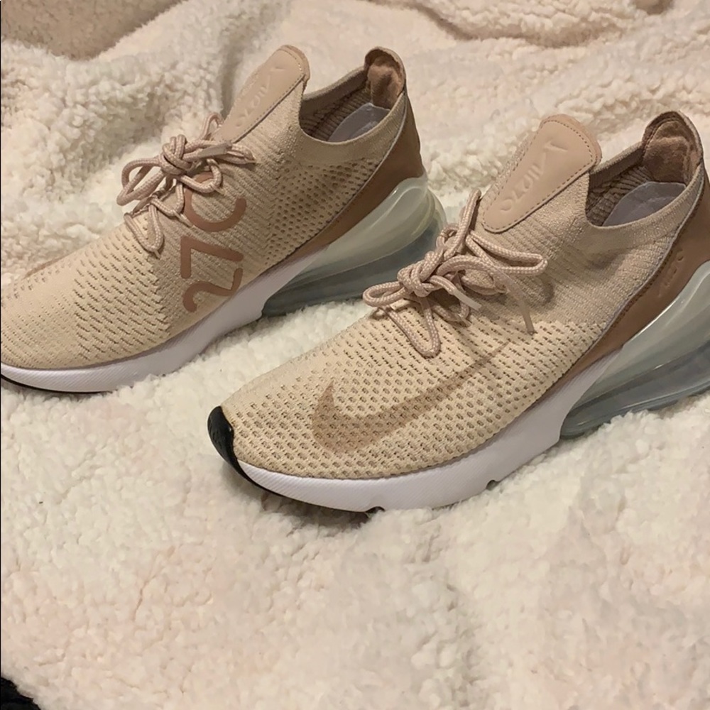 Air max 270 flyknit